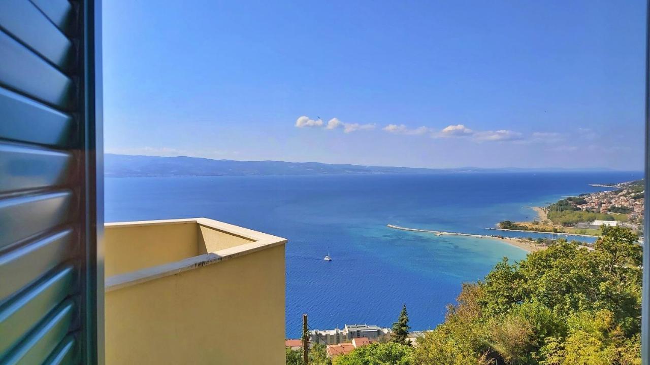 Apartments Borak Omis Luaran gambar