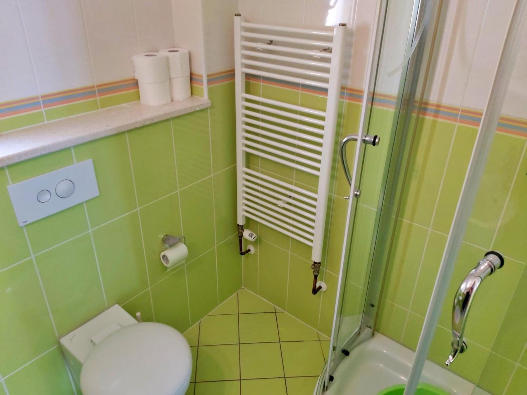 Apartments Borak Omis Bilik gambar